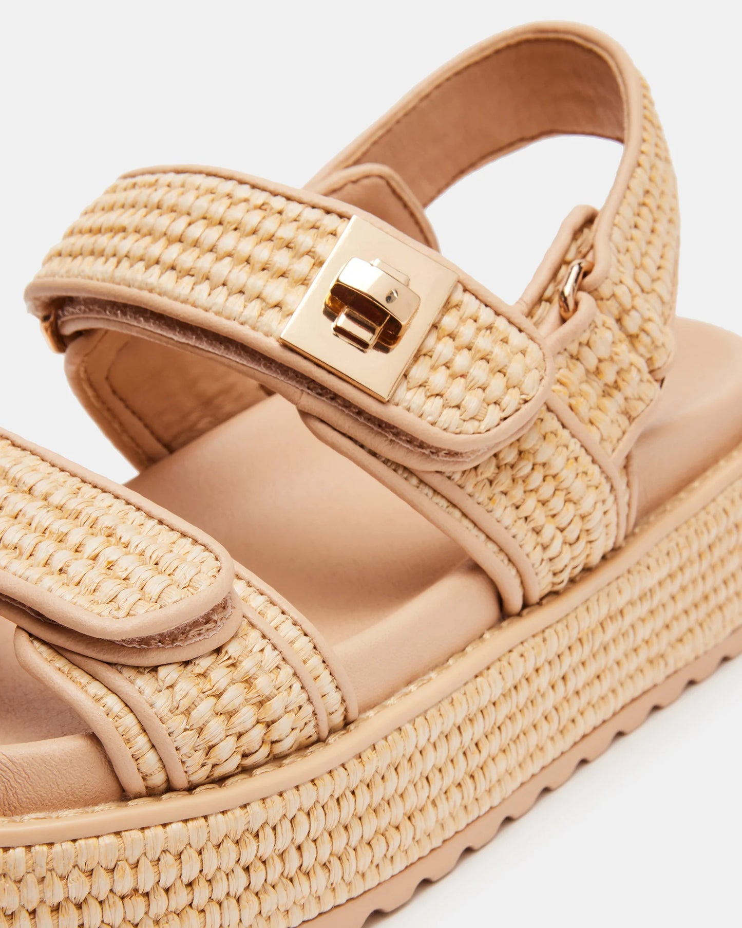 SM SANDAL RATTAN