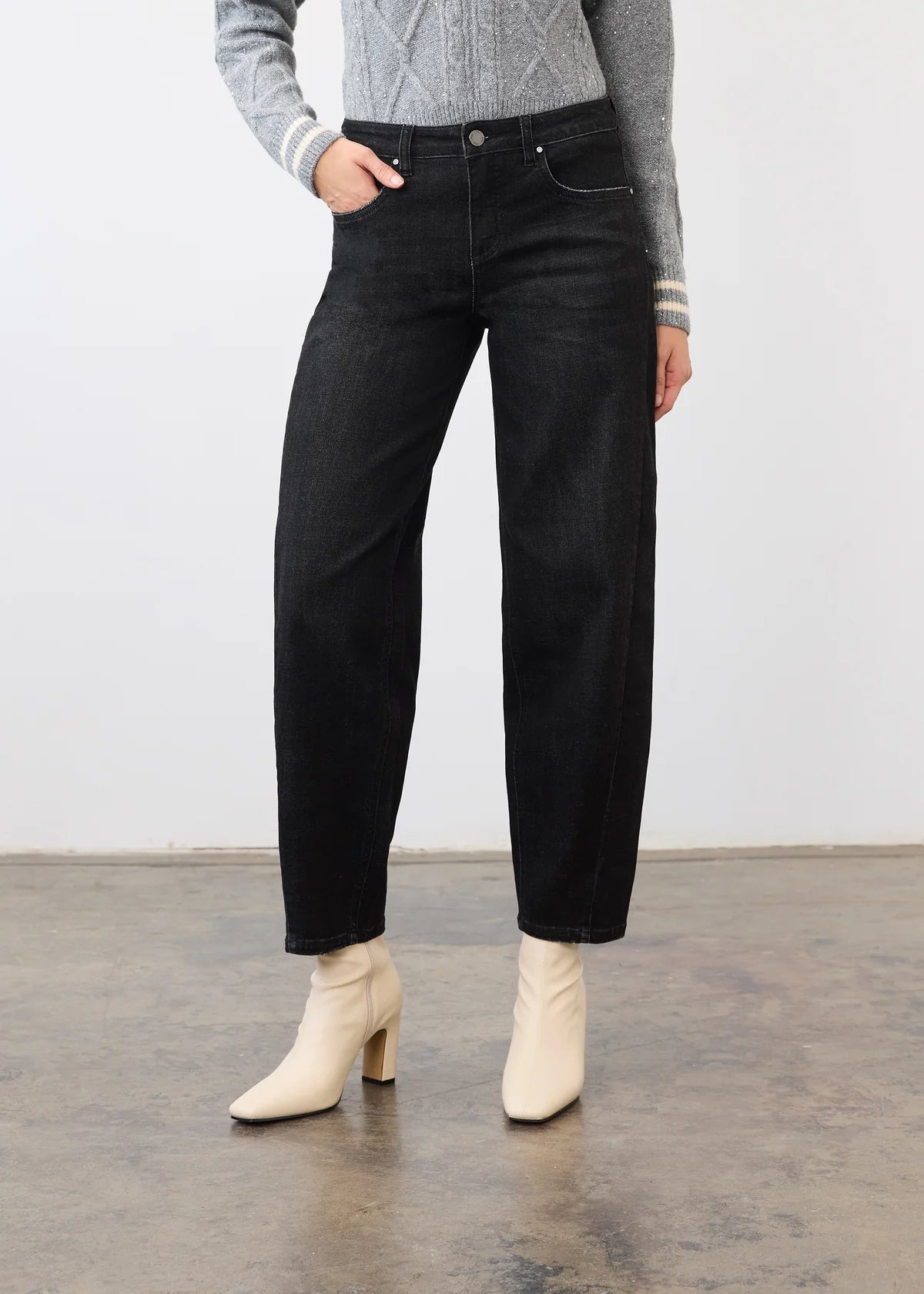 FDJ JEANS GIRLFRIEND BARREL ANKLE