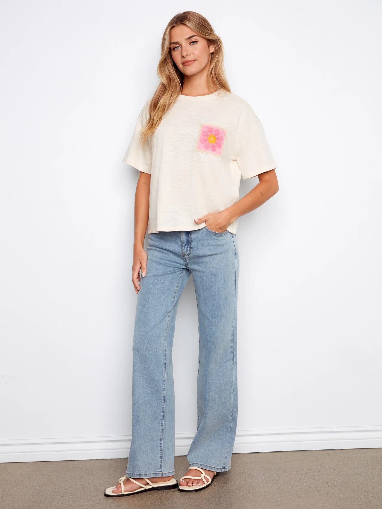 CHAR T-SHIRT CROCHET CHEST POCKET
