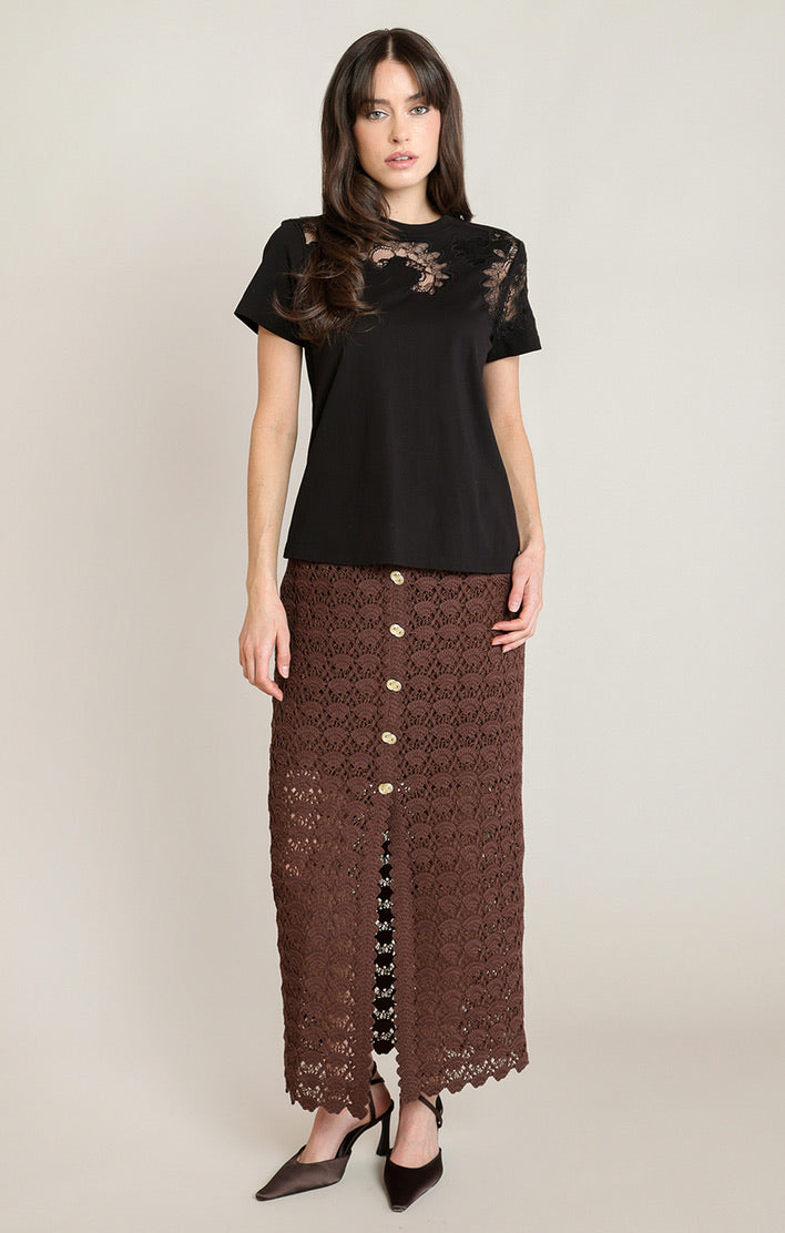 BLACK TAPE LACE T-SHIRT