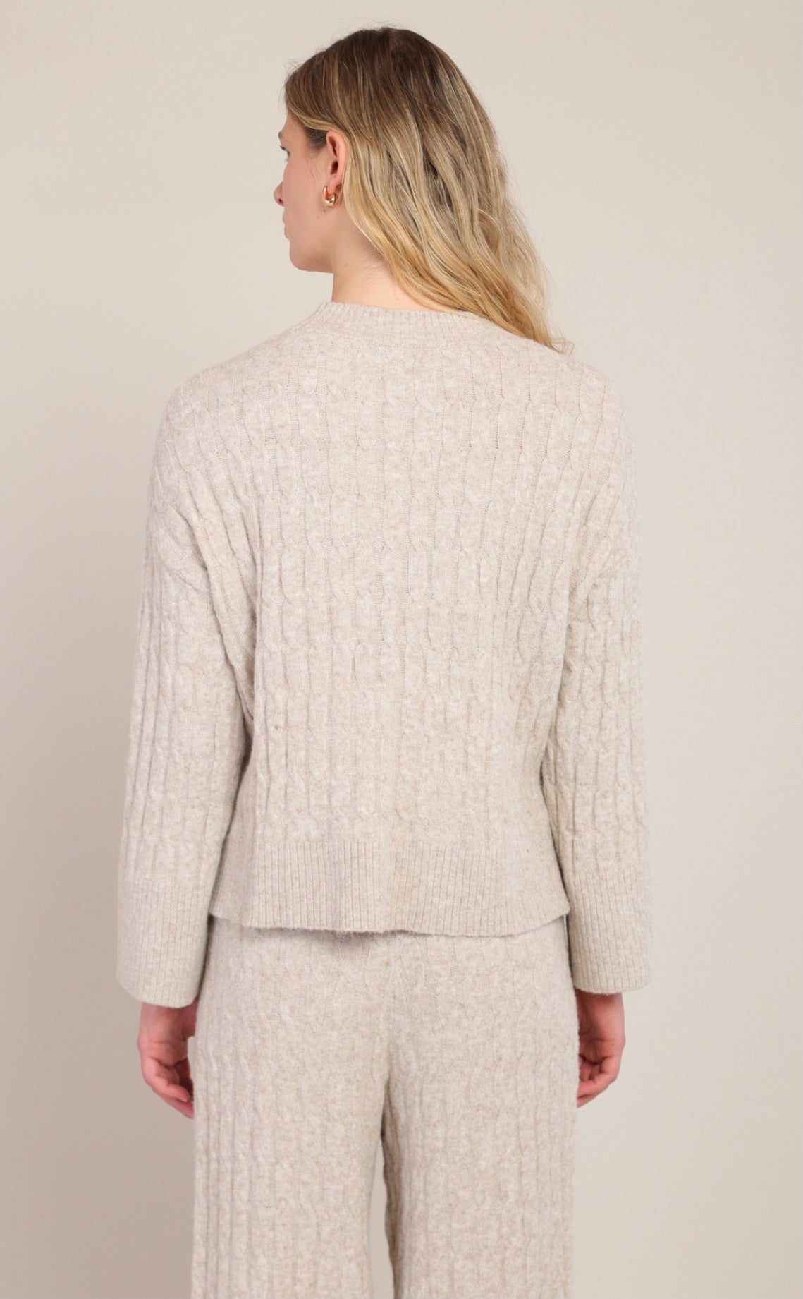 ROOM 34 CABLE KNIT SWEATER
