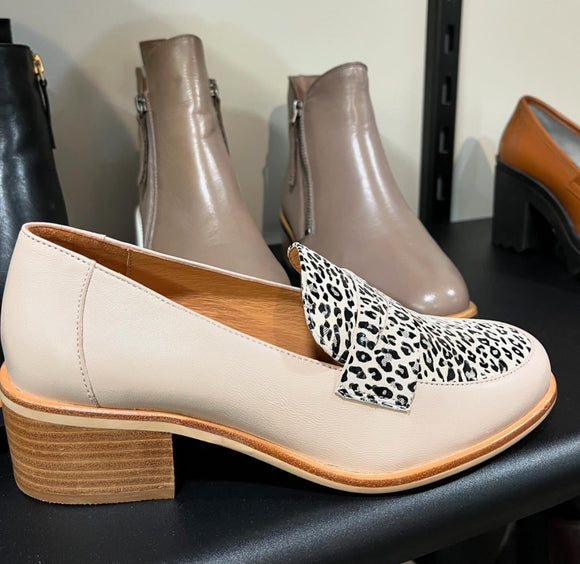 TAMARA/LONDON HEELED LOAFER