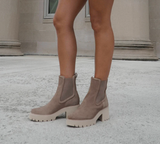 DOLCE VITA SUEDE BOOTS