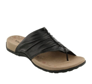 TAOS GIFT 2 BETWEEN-THE-TOE THONG SANDAL